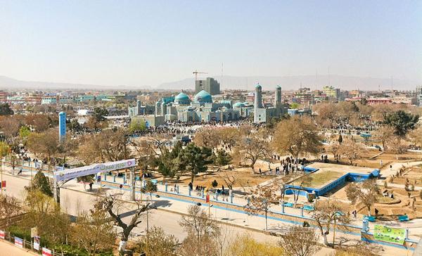 Daunting challenges lying ahead of the Post Karzai government in Afghanistan Daunting challenges lying ahead of the Post Karzai government in Afghanistan