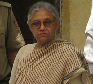 Sheila Dikshit resigns as Kerala governor Sheila Dikshit resigns as Kerala governor