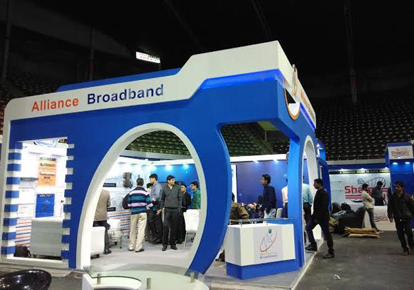 Cable TV show attracts vendors from different places Cable TV show attracts vendors from different places