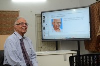 CSR in the Crossfire: Professor and practitioners debate over ethics in India Inc. at Kolkata's MCHD talk CSR in the Crossfire: Professor and practitioners debate over ethics in India Inc. at Kolkata's MCHD talk