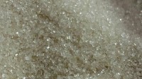 Govt to hike import duty on sugar: Paswan