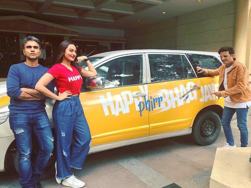 Should do away with term 'women-centric film': Sonakshi Sinha Should do away with term 'women-centric film': Sonakshi Sinha
