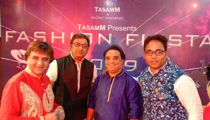 Kolkata: Fashion designer Promit Mukherjee presents his collection at ICCR Kolkata: Fashion designer Promit Mukherjee presents his collection at ICCR