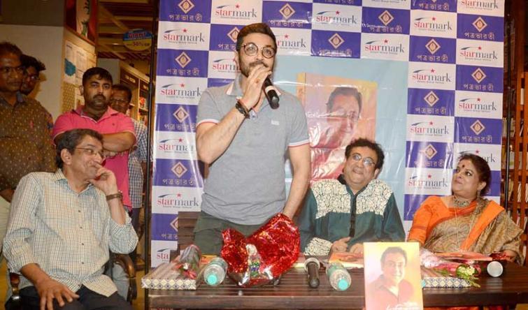 Actor-singer Arindam Ganguly adds one more feather to his cap with his short story anthology Actor-singer Arindam Ganguly adds one more feather to his cap with his short story anthology