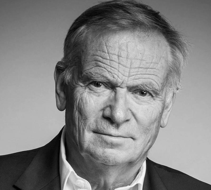 Won't write about India due to lack of knowledge or confidence: Jeffrey Archer Won't write about India due to lack of knowledge or confidence: Jeffrey Archer