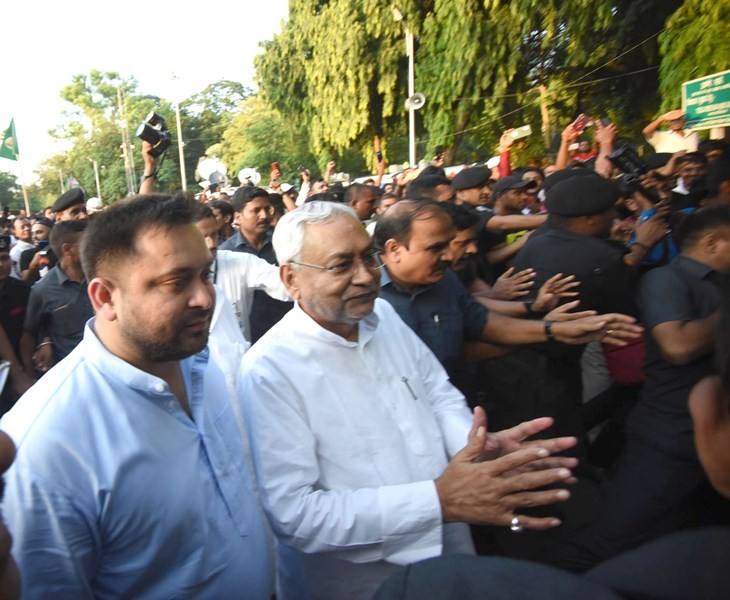 Nitish Kumar to leave for New Delhi on Sep 5, slams BJP for Manipur defection of JD(U) Nitish Kumar to leave for New Delhi on Sep 5, slams BJP for Manipur defection of JD(U)