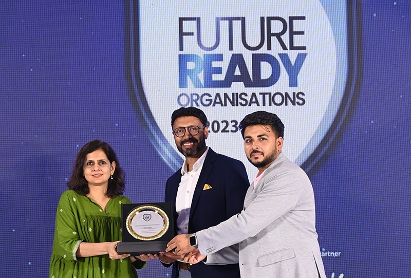 HireMee wins Future Ready organisation award by HRworld HireMee wins Future Ready organisation award by HRworld