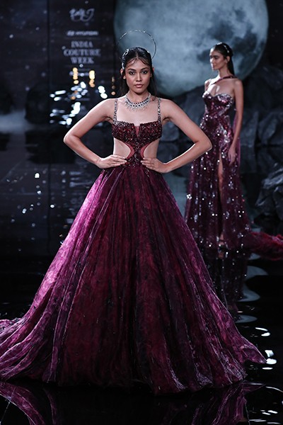 India Couture Week: Disha Patani scorches the ramp for designer Dolly J