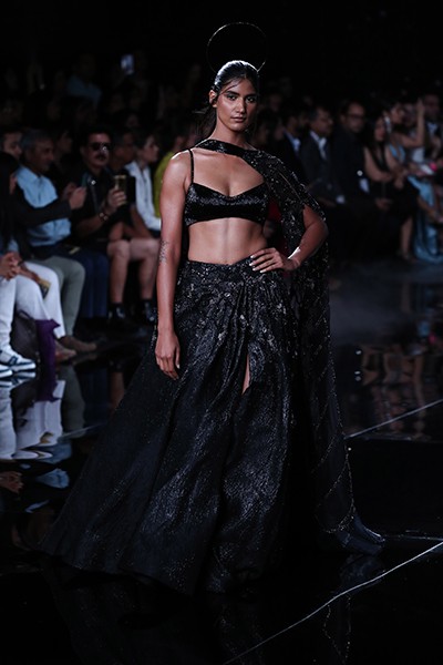 India Couture Week: Disha Patani scorches the ramp for designer Dolly J