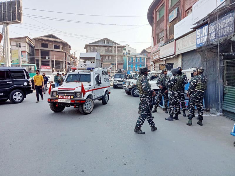 No orders of arrest, normal activities going on in Jammu and Kashmir: Police No orders of arrest, normal activities going on in Jammu and Kashmir: Police