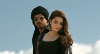 Pakistan senator calls Mahira Khan 'mentally ill' for loving Shah Rukh Khan