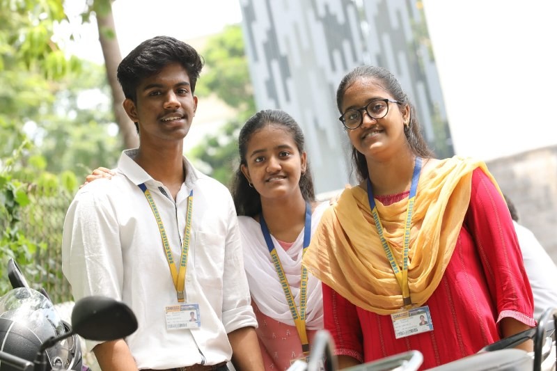 Triplets engineering their future at Salems Sona College of Technology Triplets engineering their future at Salems Sona College of Technology